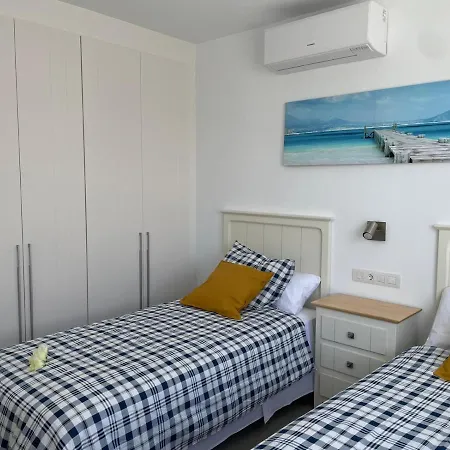 Milano 2 * Playa Blanca (Lanzarote)